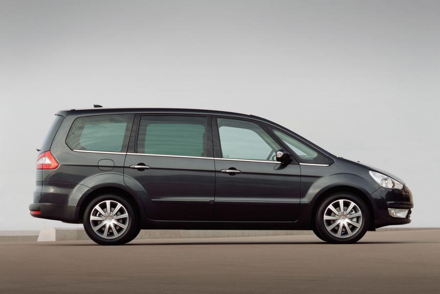  Ford Galaxy 2000 года  (фото 72 из 87)